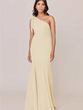 Revelry Rowan Crepe Dress - Pale Yellow - Size 8